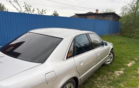 Audi A8, 1995 год, 310 000 рублей, 5 фотография