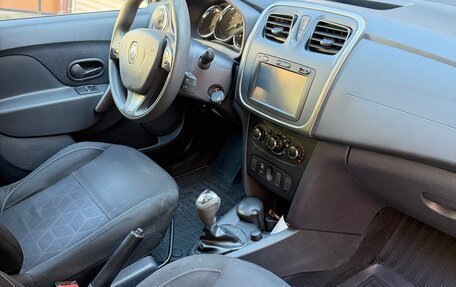 Renault Sandero II рестайлинг, 2015 год, 740 000 рублей, 11 фотография