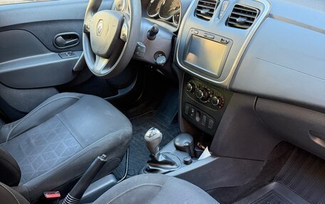 Renault Sandero II рестайлинг, 2015 год, 740 000 рублей, 12 фотография