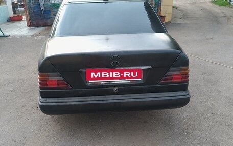 Mercedes-Benz W124, 1992 год, 220 000 рублей, 4 фотография