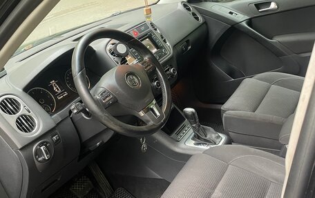 Volkswagen Tiguan I, 2010 год, 750 000 рублей, 4 фотография