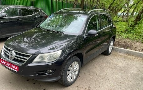 Volkswagen Tiguan I, 2010 год, 750 000 рублей, 2 фотография