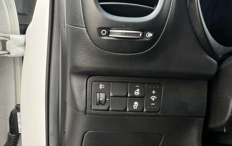 KIA Soul II рестайлинг, 2018 год, 1 730 000 рублей, 23 фотография