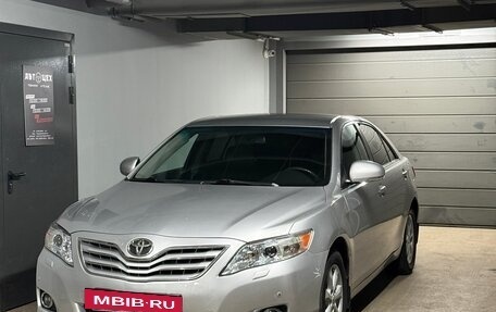 Toyota Camry, 2010 год, 1 100 000 рублей, 11 фотография