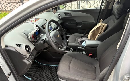 Chevrolet Aveo III, 2013 год, 800 000 рублей, 19 фотография