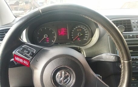 Volkswagen Polo VI (EU Market), 2012 год, 830 000 рублей, 13 фотография