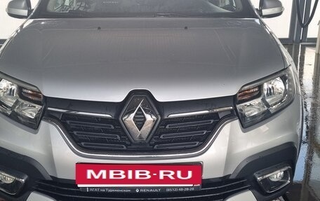 Renault Logan II, 2019 год, 1 200 000 рублей, 2 фотография