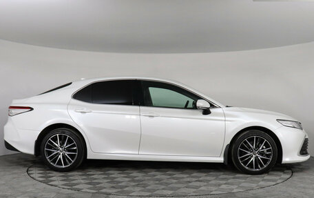Toyota Camry, 2022 год, 3 497 000 рублей, 4 фотография