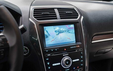 Ford Explorer VI, 2017 год, 2 550 000 рублей, 11 фотография