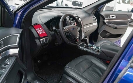 Ford Explorer VI, 2017 год, 2 550 000 рублей, 6 фотография