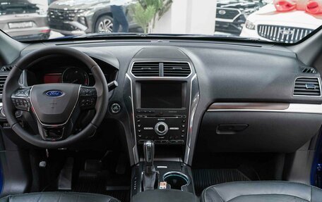 Ford Explorer VI, 2017 год, 2 550 000 рублей, 14 фотография