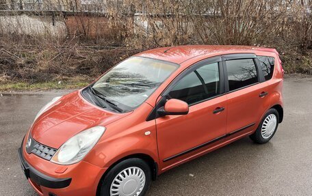 Nissan Note II рестайлинг, 2006 год, 400 000 рублей, 15 фотография