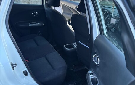 Nissan Juke II, 2013 год, 900 000 рублей, 10 фотография