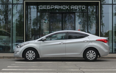 Hyundai Elantra V, 2013 год, 895 000 рублей, 2 фотография