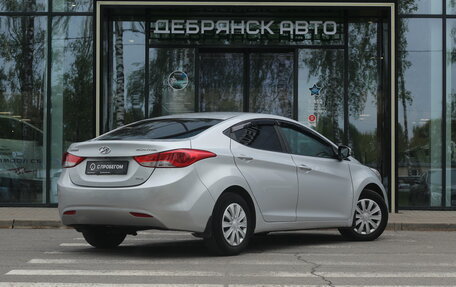 Hyundai Elantra V, 2013 год, 895 000 рублей, 3 фотография