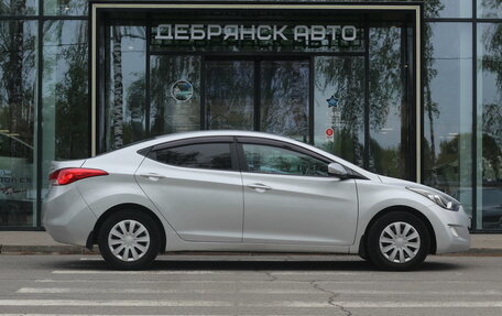 Hyundai Elantra V, 2013 год, 895 000 рублей, 4 фотография