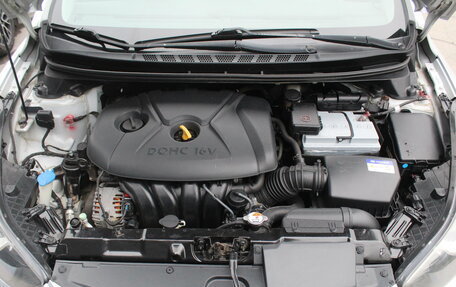 Hyundai Elantra V, 2013 год, 895 000 рублей, 21 фотография