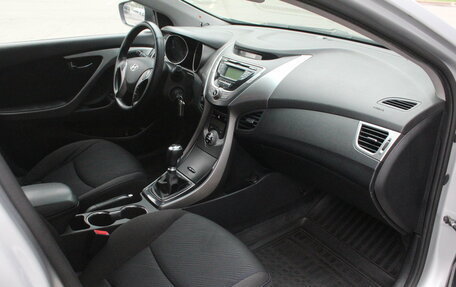 Hyundai Elantra V, 2013 год, 895 000 рублей, 6 фотография