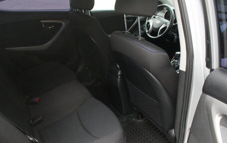 Hyundai Elantra V, 2013 год, 895 000 рублей, 20 фотография
