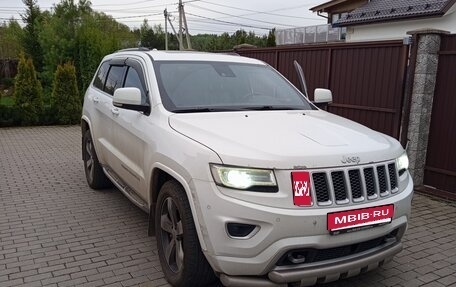 Jeep Grand Cherokee, 2014 год, 2 100 000 рублей, 1 фотография