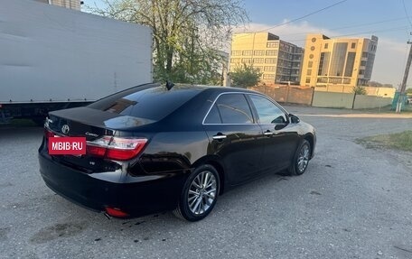 Toyota Camry, 2016 год, 1 670 000 рублей, 3 фотография
