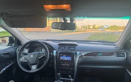 Toyota Camry, 2016 год, 1 670 000 рублей, 7 фотография