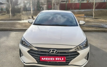 Hyundai Elantra VI рестайлинг, 2019 год, 1 500 000 рублей, 1 фотография