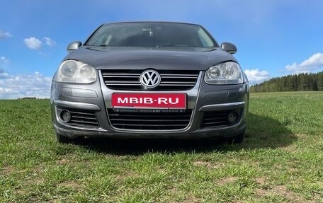 Volkswagen Jetta VI, 2009 год, 690 000 рублей, 1 фотография