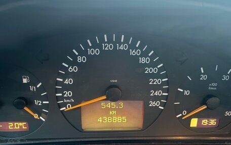 Mercedes-Benz E-Класс, 1999 год, 199 999 рублей, 4 фотография