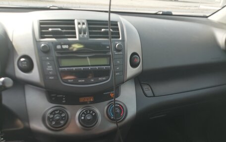 Toyota RAV4, 2010 год, 1 500 000 рублей, 9 фотография