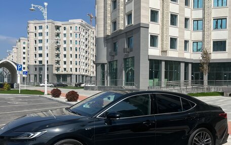 Toyota Camry, 2024 год, 3 815 000 рублей, 4 фотография
