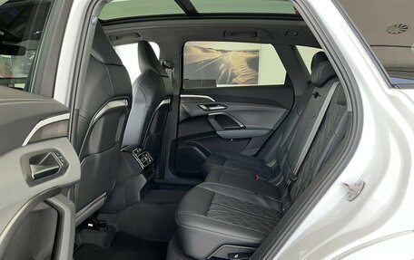 Audi Q5, 2026 год, 6 800 000 рублей, 4 фотография