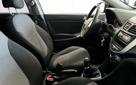 Hyundai Solaris II рестайлинг, 2013 год, 740 000 рублей, 11 фотография