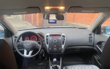 KIA cee'd I рестайлинг, 2010 год, 865 000 рублей, 5 фотография