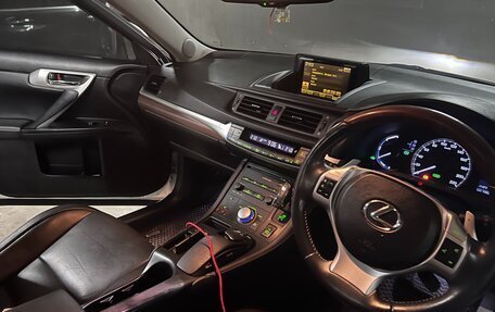 Lexus CT I рестайлинг, 2012 год, 1 500 000 рублей, 9 фотография