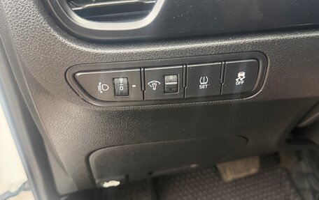 KIA Rio IV, 2021 год, 1 390 000 рублей, 13 фотография