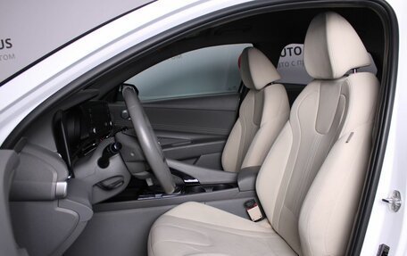 Hyundai Elantra, 2021 год, 2 080 000 рублей, 8 фотография