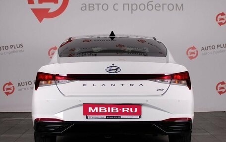 Hyundai Elantra, 2021 год, 2 080 000 рублей, 6 фотография