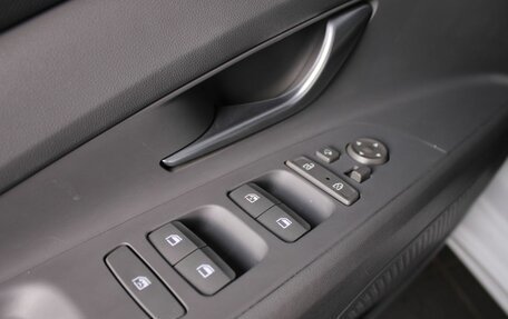 Hyundai Elantra, 2021 год, 2 080 000 рублей, 18 фотография