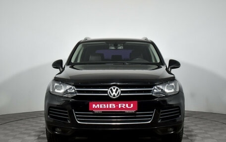 Volkswagen Touareg III, 2011 год, 1 890 000 рублей, 2 фотография