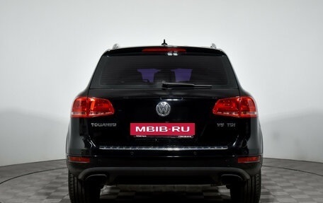 Volkswagen Touareg III, 2011 год, 1 890 000 рублей, 6 фотография