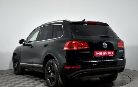 Volkswagen Touareg III, 2011 год, 1 890 000 рублей, 7 фотография