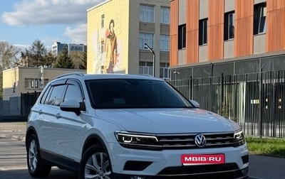 Volkswagen Tiguan II, 2019 год, 2 040 000 рублей, 1 фотография