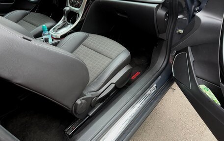 Opel Astra J, 2013 год, 1 500 000 рублей, 18 фотография