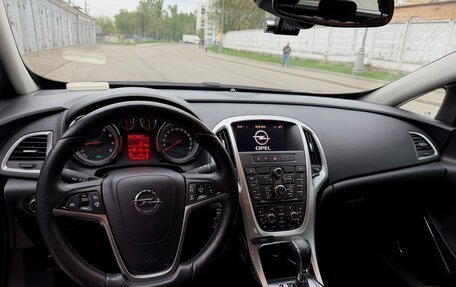 Opel Astra J, 2013 год, 1 500 000 рублей, 23 фотография