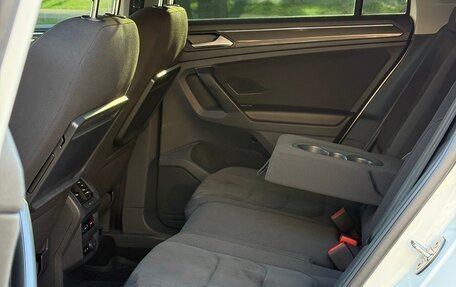 Volkswagen Tiguan II, 2019 год, 2 040 000 рублей, 12 фотография