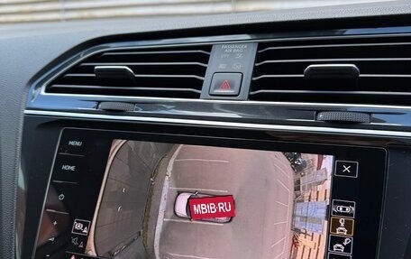 Volkswagen Tiguan II, 2019 год, 2 040 000 рублей, 26 фотография