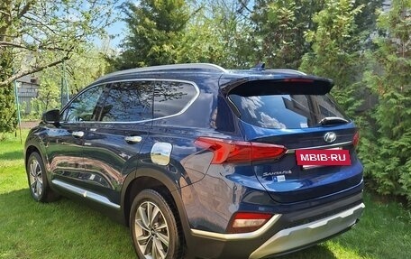 Hyundai Santa Fe IV, 2019 год, 2 990 000 рублей, 2 фотография