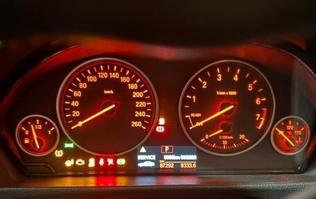 BMW 3 серия, 2018 год, 2 400 000 рублей, 2 фотография