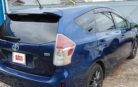 Toyota Prius Alpha I (ZVW40/41), 2014 год, 1 570 000 рублей, 6 фотография